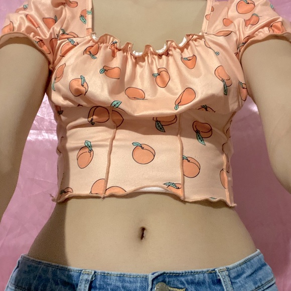 Y2K Peach Ruffle Crop Top - Picture 2 of 2